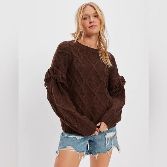 NWT AE Fringe Sleeve Sweater Size S - Picture 1 of 7
